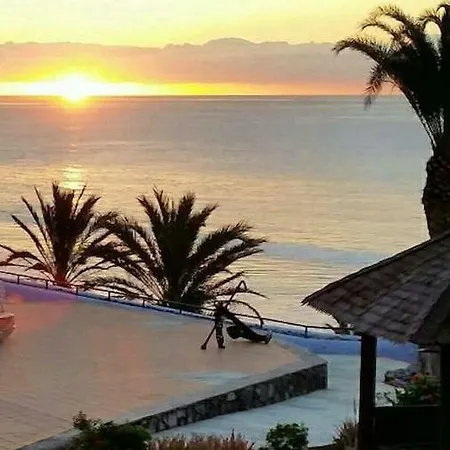 Sun Club Apartment *